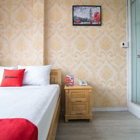 Reddoorz @ Pham Ngu Lao Street 4 Hotel Хошимин Екстериор снимка