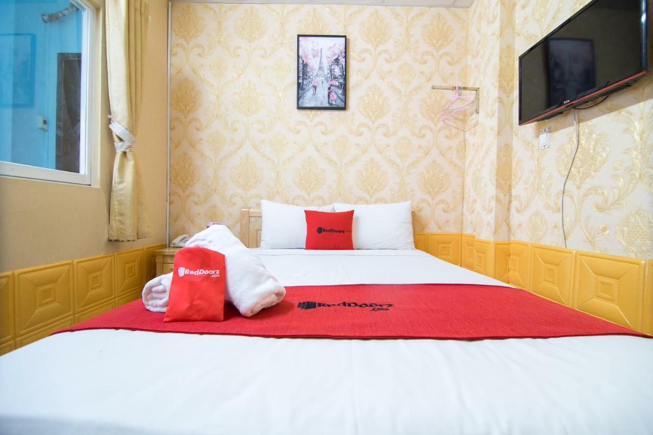 Reddoorz @ Pham Ngu Lao Street 4 Hotel Хошимин Екстериор снимка
