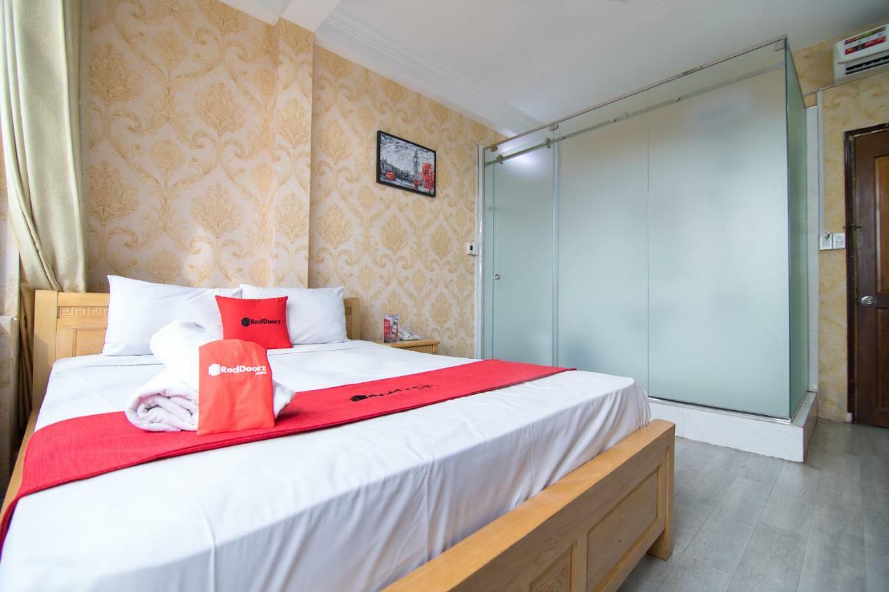 Reddoorz @ Pham Ngu Lao Street 4 Hotel Хошимин Екстериор снимка