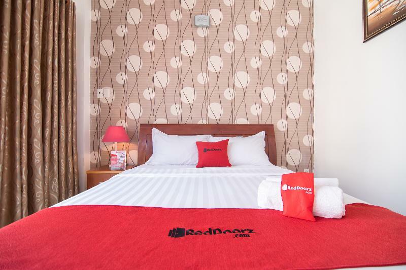 Reddoorz @ Pham Ngu Lao Street 4 Hotel Хошимин Екстериор снимка