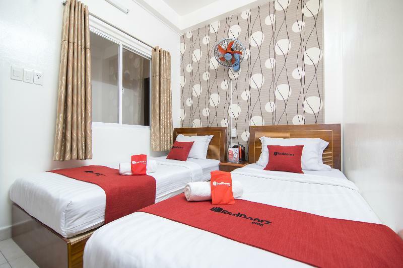 Reddoorz @ Pham Ngu Lao Street 4 Hotel Хошимин Екстериор снимка